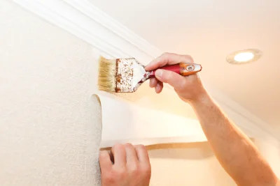 Pose de papier peint à Châtillon-sur-Morin — revêtements muraux et toiles de verre